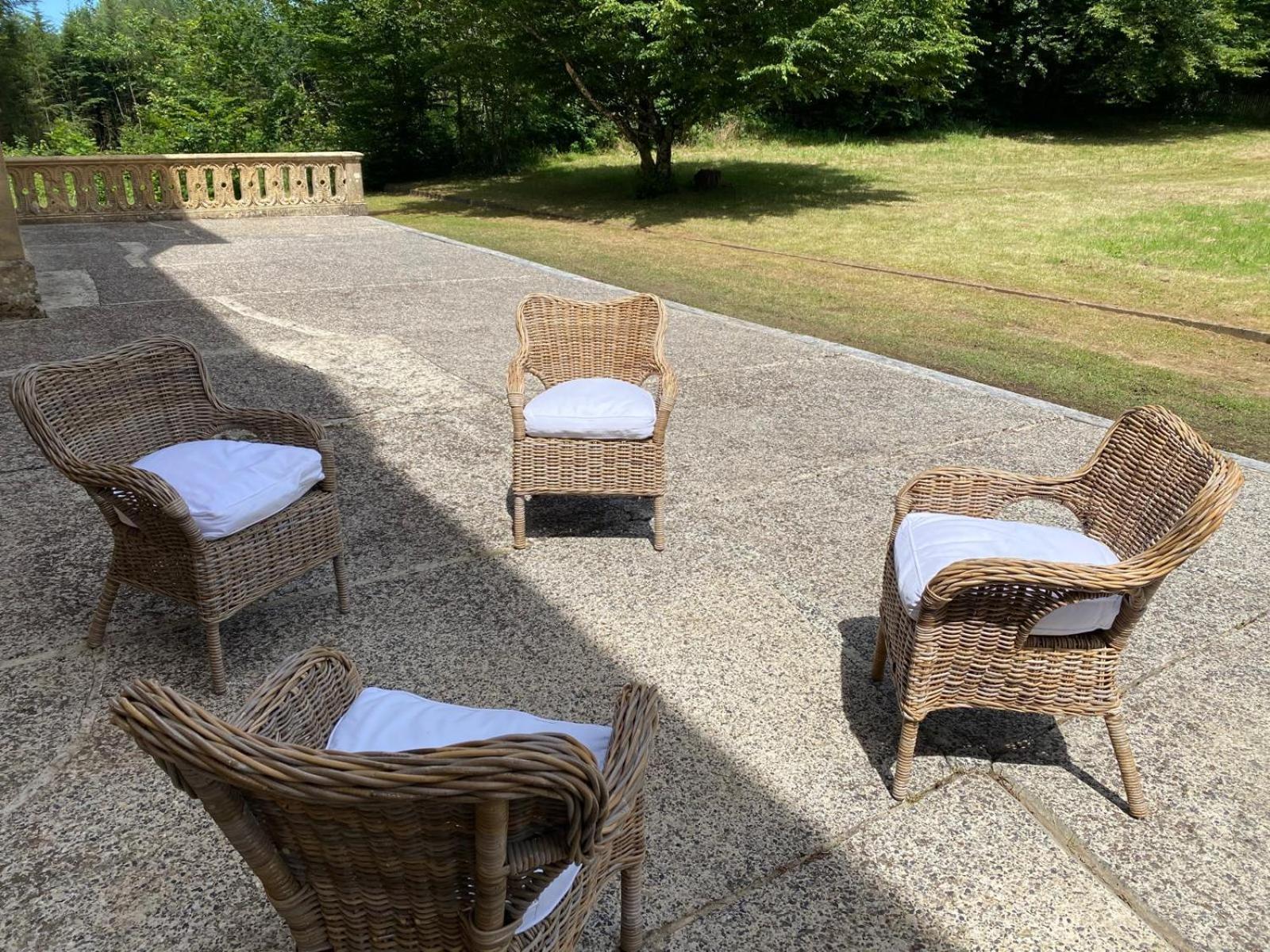 Chateau De Laclaireau Virton